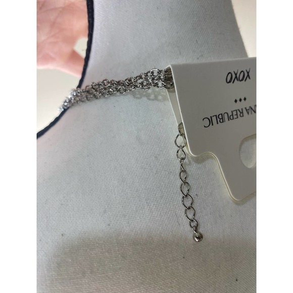 Banana Republic Minimal Necklace NWT - Picture 5 of 6